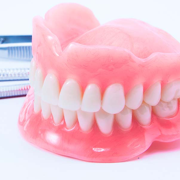 Materiales de laboratorio dental